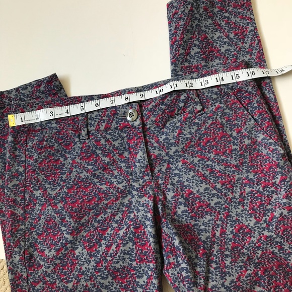 Cabi Palm Beach Print Ankle Crop Pants - Picture 3 of 7